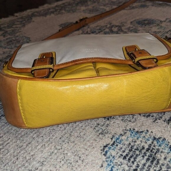 Coach Yellow and White Shoulder Bag - Picture 10 of 10